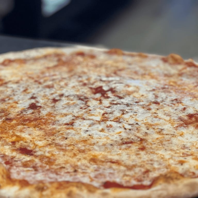 Delicious Cheese Pizza Options